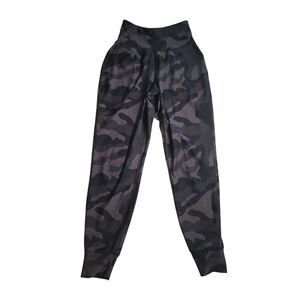 Old Navy Active Elevate Go-Dry Legging Hi Rise Gray Black Camo Women's